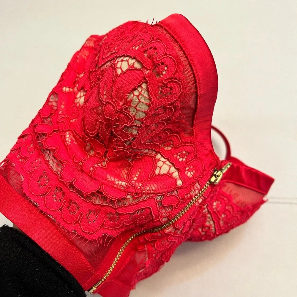 VICTORIA’S SECRET RED LACE LINED DEMI CORSET BRA SIZE 32D